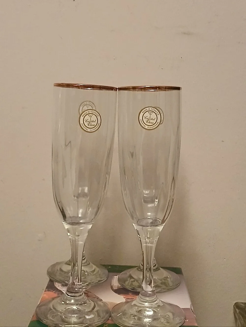 New Vintage Set of 4 Crystal Clear 